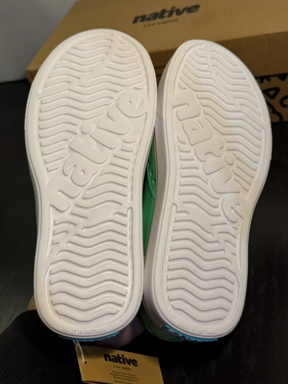 Native Miles Shoes Candy Green/City Orange/Shell White Big Kids US J4/EU 36